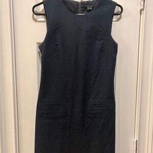Elegant Navy Blue Sleeveless Dress
